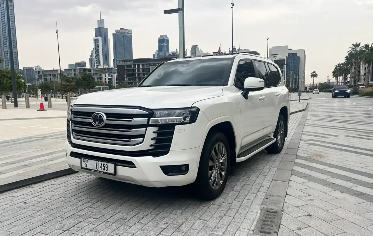 Toyota Land Cruiser Rental in Dubai, Rent Land Cruiser in Dubai